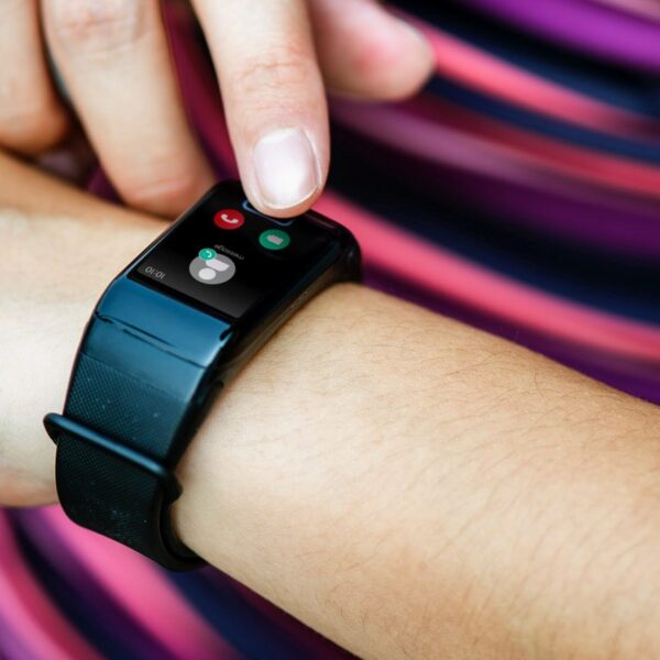 Smartwatch for Small Wrists